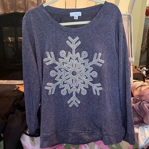 LA Threads Women's Gray Snowflake Long Sleeve Top